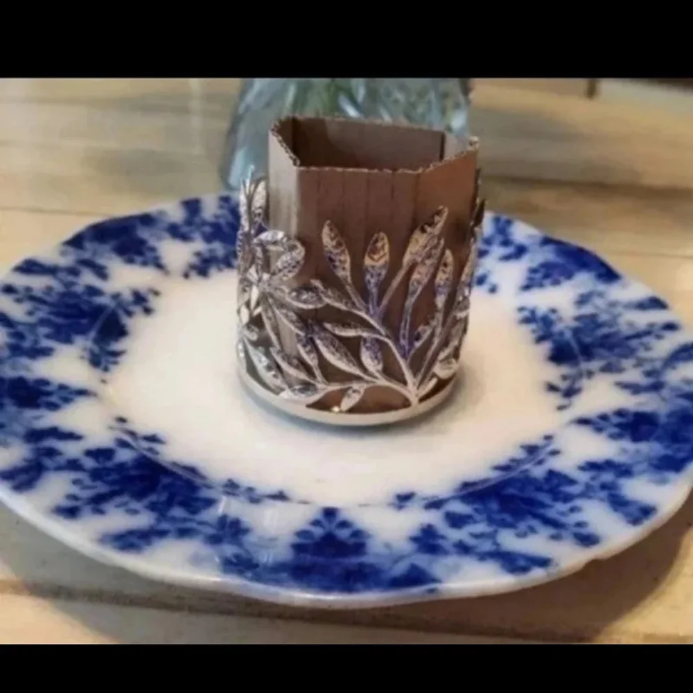Silver Branches Candleholder + The Perfect Autumm OR The Perfect Christmas BNWT